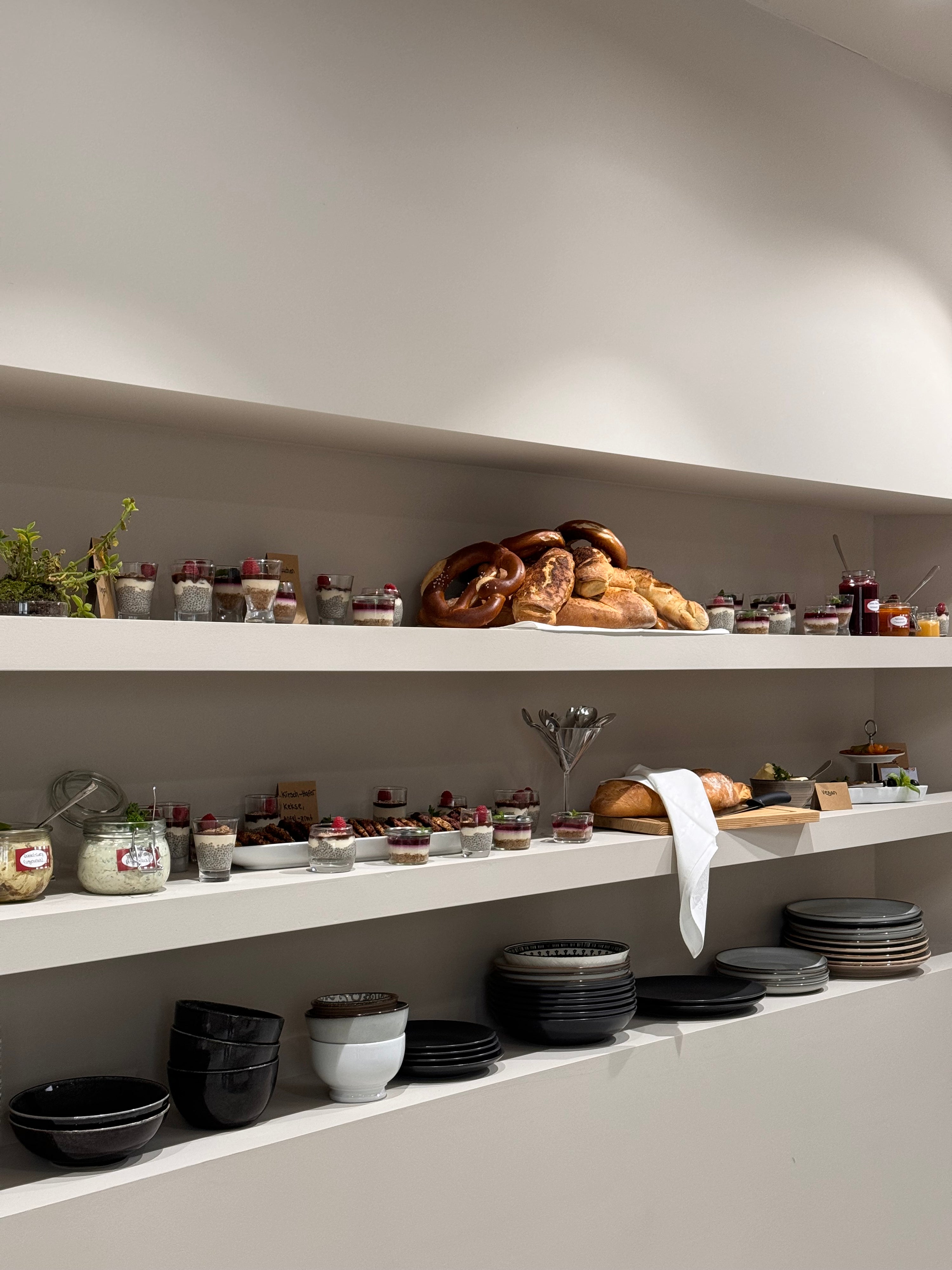 Catering im Studio Five Oh. Jetzt Studio mit Catering mieten.