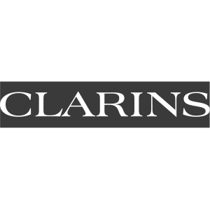 Zufriedener Gast Clarins im Studio.fiveOh. Mietstudio in Köln für Fotoproduktion und Videoproduktion